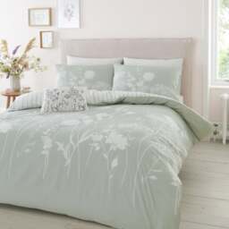 Catherine Lansfield Meadow Sweet Floral Reversible Duvet Cover and Pillowcase Set - thumbnail 1