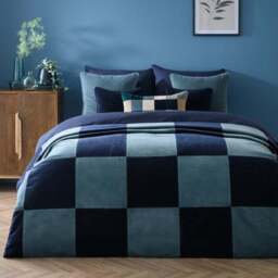Clara Patchwork Velvet Rectangle Cushion - thumbnail 6