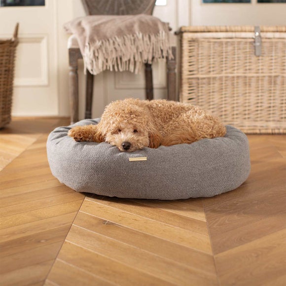 Lords and Labradors Herringbone Donut Dog Bed - image 1