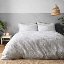 Tama Global Duvet Cover and Pillowcase Set - thumbnail 1