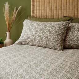 Ziara 100% Cotton Duvet Cover and Pillowcase Set - thumbnail 4