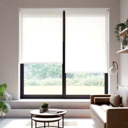 Easy Shade Daylight Made to Measure Roller Blind - thumbnail 1