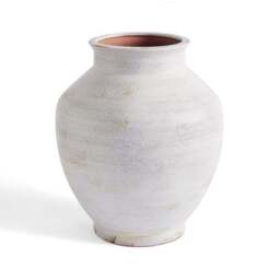 Traditional Stone Vase - thumbnail 3