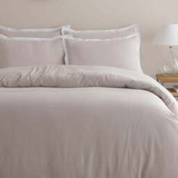 Adair Oxford Edge Duvet Cover & Pillowcase Set - thumbnail 3