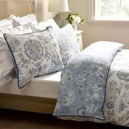Dorma Archive Romeo 300 Thread Count 100% Cotton Duvet Cover & Pillowcase Set - thumbnail 4