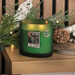 Heart & Home Snowflake Sparkle Candle and Decoration Gift Set - thumbnail 1