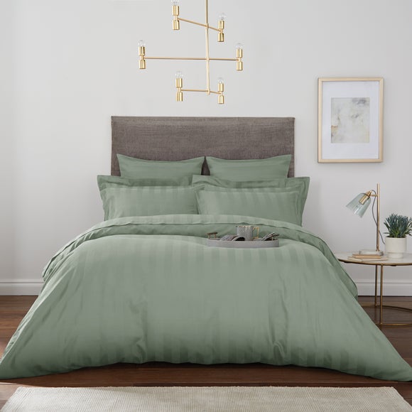 Hotel Stripe 230 Thread Count 100% Cotton Duvet Cover - image 1