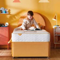 Silentnight Healthy Growth Comet Eco Miracoil Single Mattress - thumbnail 3
