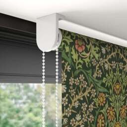 William Morris at Home Blackthorn Velvet Blackout Made to Measure Roller Blind - thumbnail 5