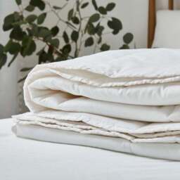 Lightweight 3 Tog Summer Duvet - thumbnail 2