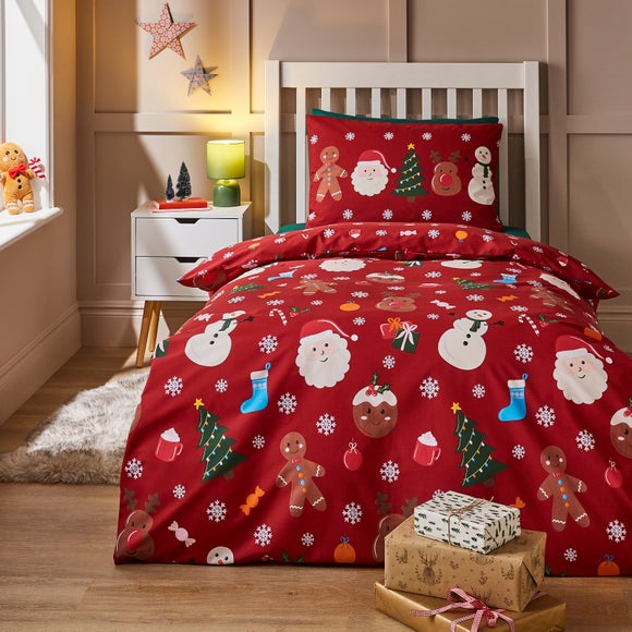 Traditional Christmas Duvet Cover & Pillowcase Set