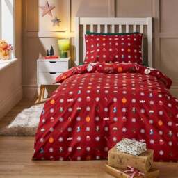 Traditional Christmas Duvet Cover & Pillowcase Set - thumbnail 2