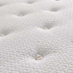 Silentnight Ultragel Miracoil Pillowtop Hybrid Mattress - thumbnail 3