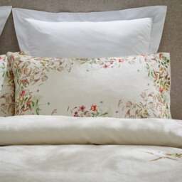 Dorma Rambling Rose Cream 100% Cotton Standard Pillowcase Pair