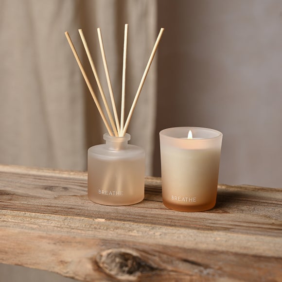 Serenity Breathe Eucalyptus Sage & Vetiver Candle & Diffuser Gift Set - image 1