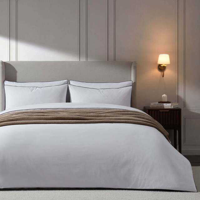 DUSK Cambridge 200 Thread Count Duvet Cover - Cotton - White/Black - Double - image 1