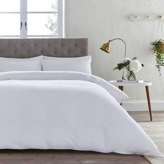 DUSK Mykonos 200 Thread Count Seersucker Duvet Cover - Cotton - White - Double - image 1