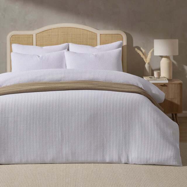 DUSK Portofino Waffle 100% Cotton Duvet Cover 200 Thread Count - White - Single - image 1