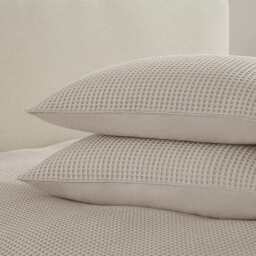 DUSK Portofino Waffle 100% Cotton Pair of Pillowcases 200 Thread Count - Natural - thumbnail 1