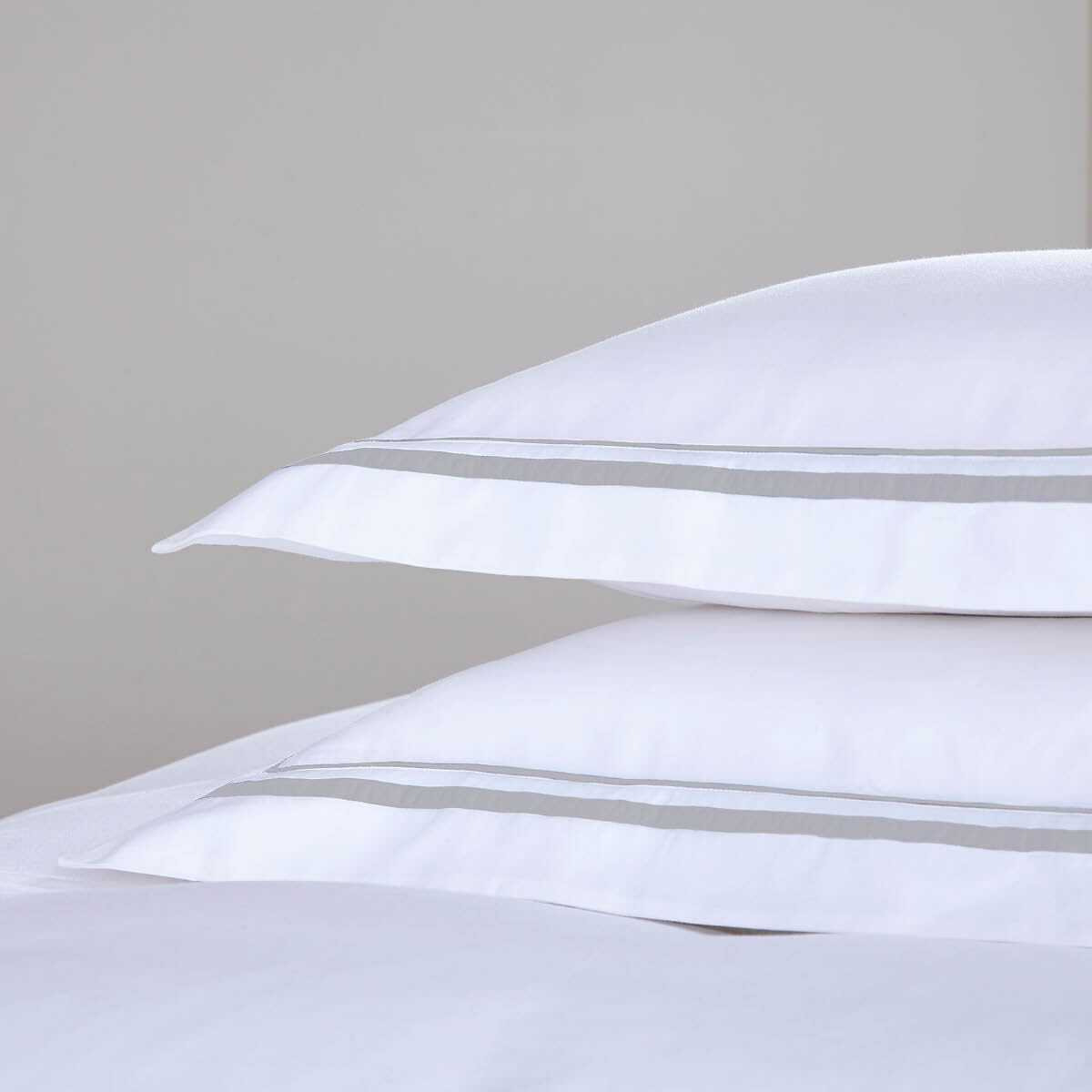 DUSK Pair of Knightsbridge Egyptian Cotton Pillow Cases - Super King - 600 Thread Count - White/Grey Pipe Trim