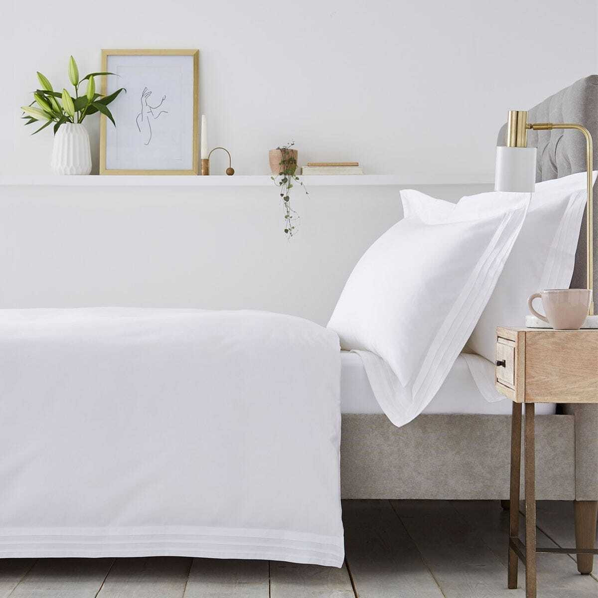 DUSK Marseille Duvet Cover - 600 Thread Count - Double - White Egyptian Cotton Pintuck