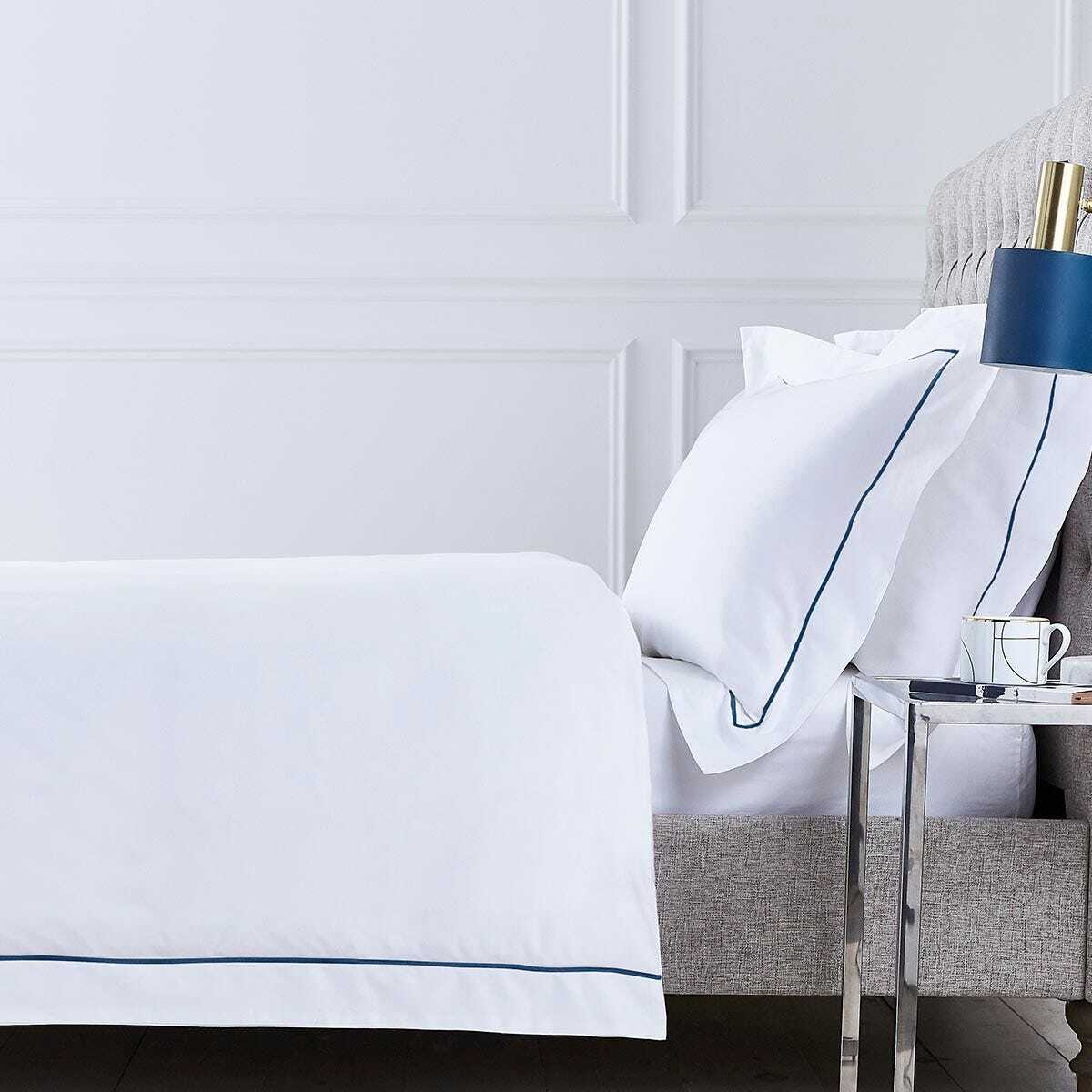 DUSK Mayfair Duvet Cover - 400 Thread Count - King Size - Navy Egyptian Cotton White Single Row of Stitched Cord