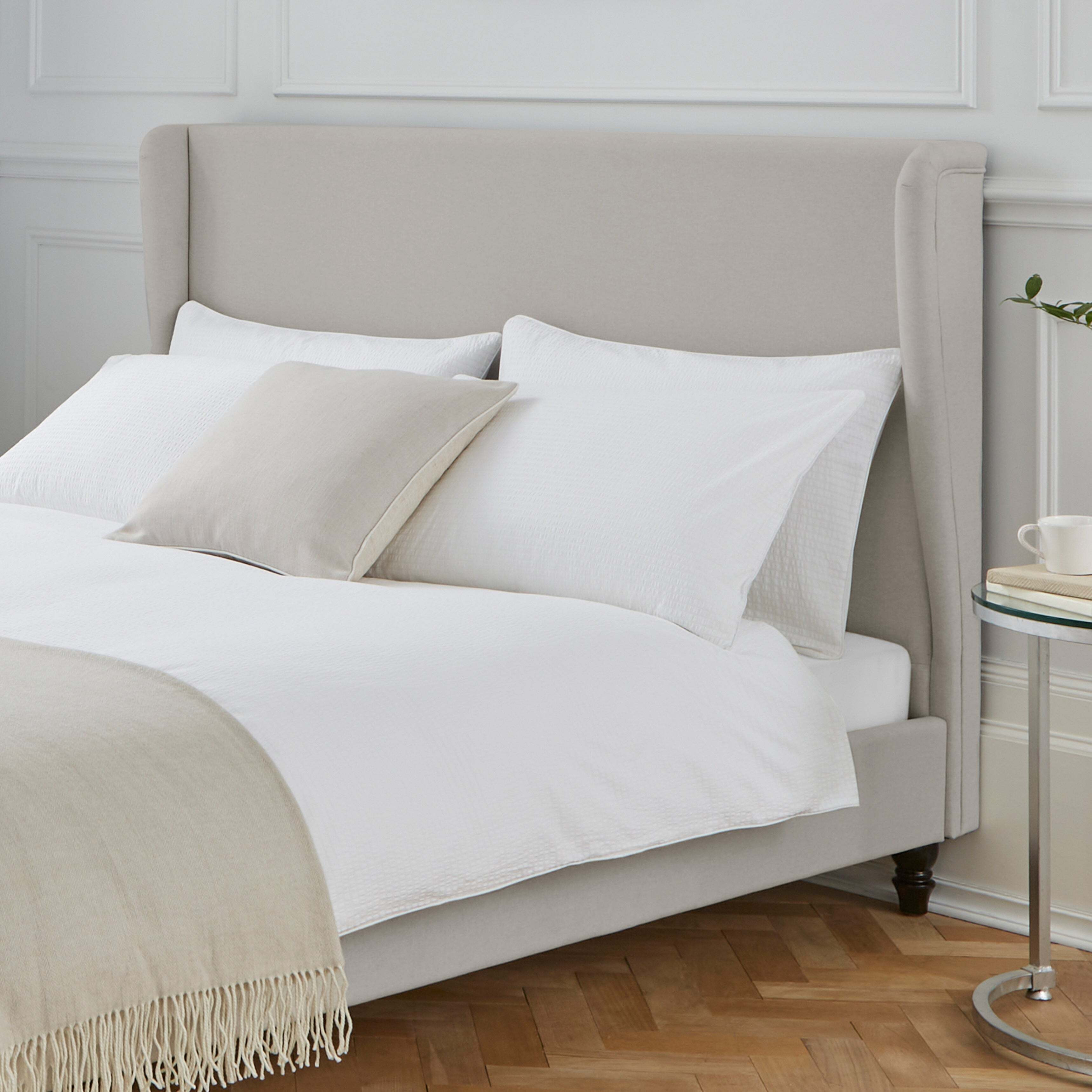 DUSK Berkeley Bed - Natural - King Size - Linen - Winged Bed