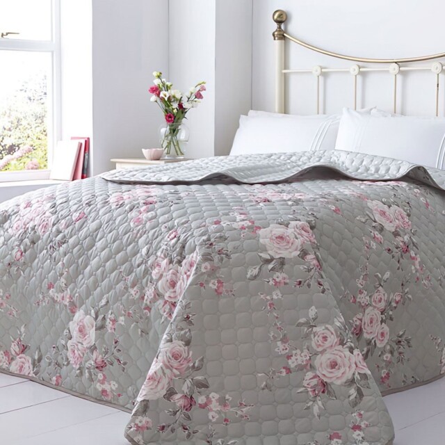 Catherine Lansfield Canterbury Floral Reversible Quilted Bedspread,