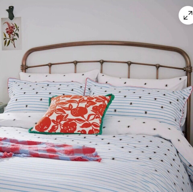 Joules Home Botanical Bee Stripes Double Duvet Cover Set (3 Items)