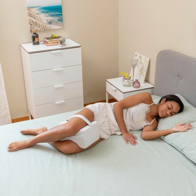 Leg Pillow With Securing Strap Lerellow Innovagoods