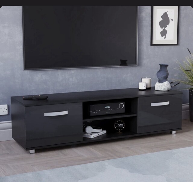 "Latitude Run Muskoka Tv Stand For Tvs Up To 70"" Colour: Black"