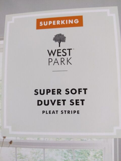 West Park Superking-size Super Soft Duvet Set Pleat Stripe Brand