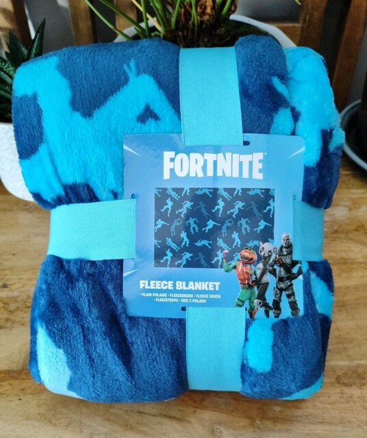 Character World Fortnite Shuffle Fleece Blanket 100 X 150cm