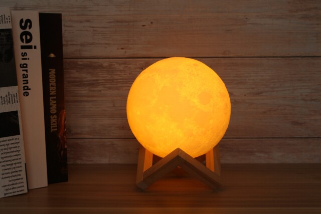 Moon Lamp 15cm White Textured Led Touch Color-changing On Wooden Stand