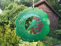 "Rrp £12- 6""/15cm Green Frog Wind Spinner Sun Catcher Hook Iron Stop"