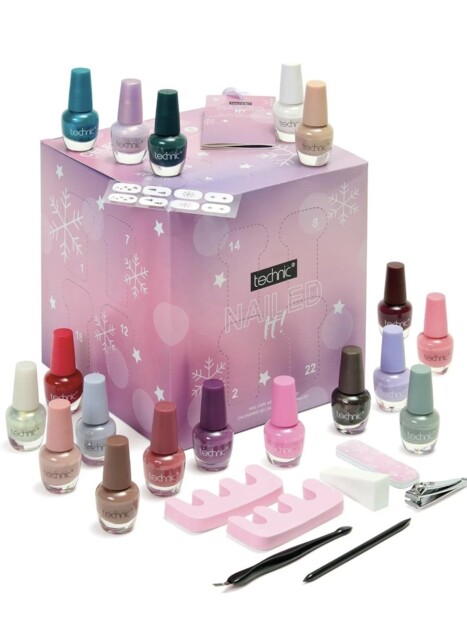 Technic Advent Calendar Nail Varnish Polish Xmas Gift Set Makeup