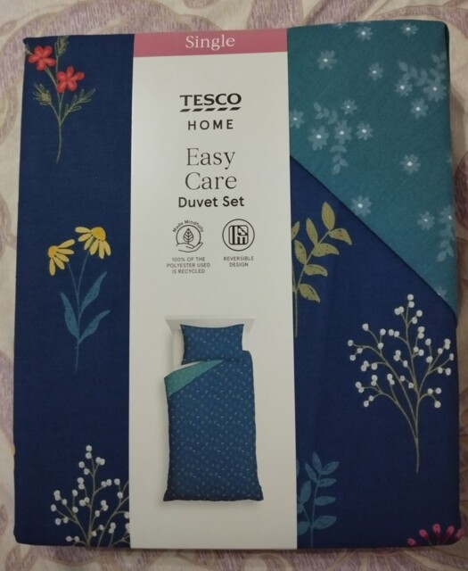 Tesco Single Easy Care Reversabile Duvet Set Spring Floral 135cm X