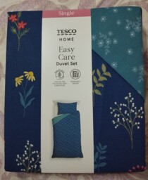 Tesco Single Easy Care Reversabile Duvet Set Spring Floral 135cm X