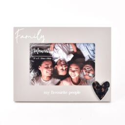 Grey Wooden Photo Frame With 3d Heart - 6x4 - Family