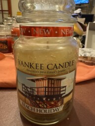 Yankee Candle Beach Holiday Large Jar Candle 623g