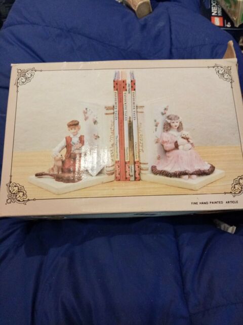 Vintage Academy Boy And Girl Resin Book Ends