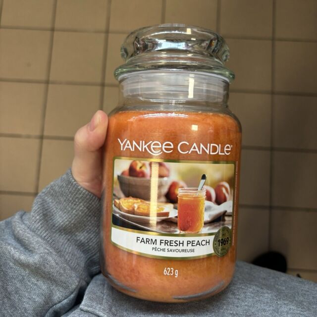 Yankee Candle Large Jar - Farm Fresh Peach (1631381e)