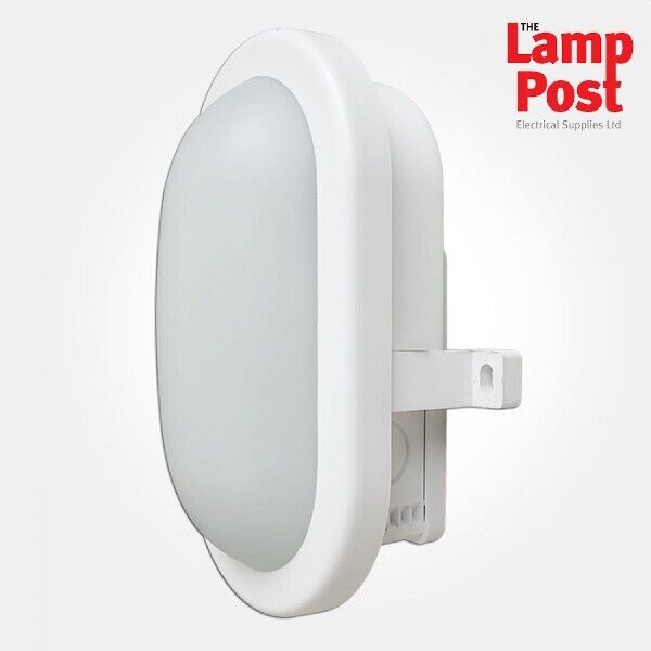 Eterna Atom5 6w Led Outdoor Garden Wall Bulkhead Light - White