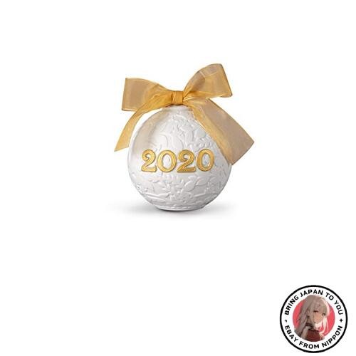Lladró 2020 Re-deco/gold Ball 01018452 3.94cm High X 3.54cm Wide