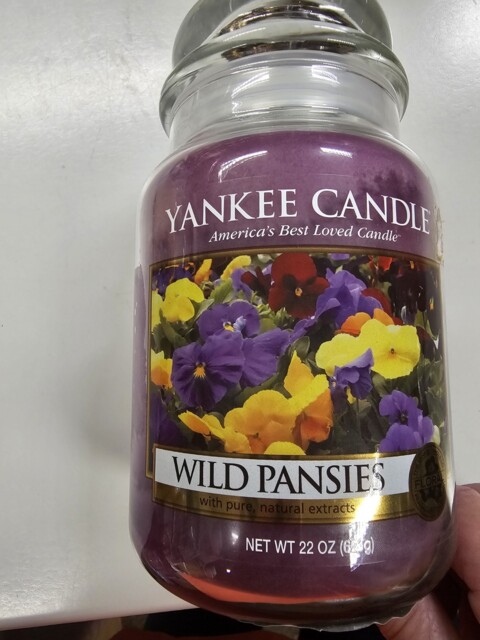 Yankee Candle Large Jar Wild Pansies. Discontinued Highly Sought