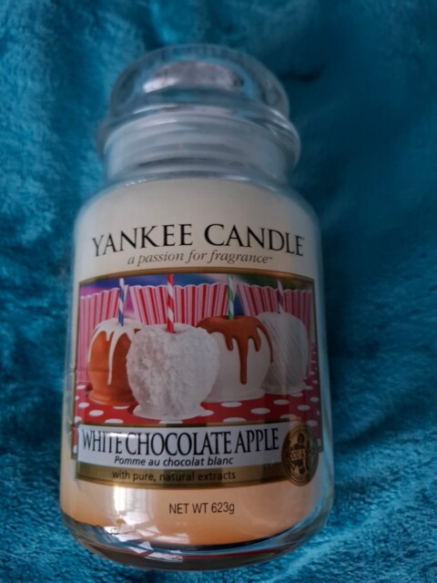 Yankee Candle Large Jar - White Chocolate Apple, 623g, Rare