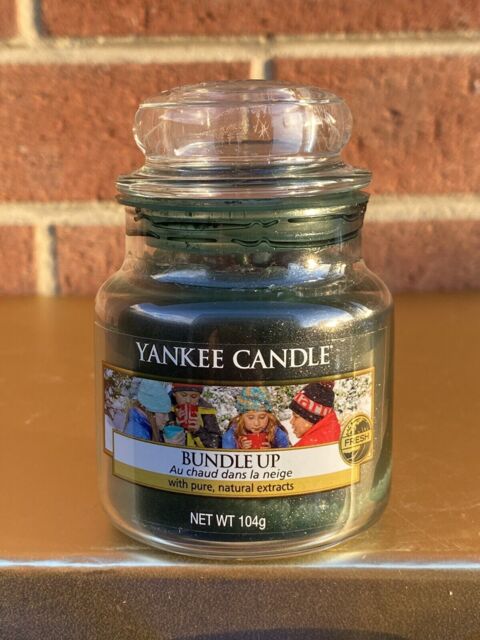 Rare Yankee Christmas Candle Bundle Up Small Jar Candle 104g Size Gift
