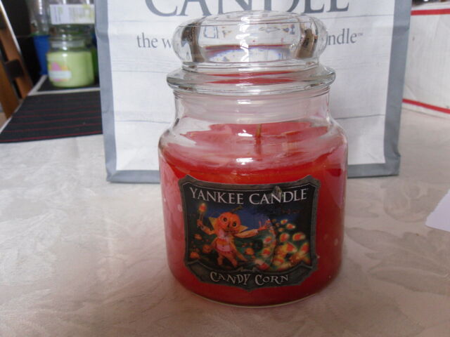 "Yankee Candle 3d Hologram 2010 Label Medium Jar ""candy Corn"" Usa White"