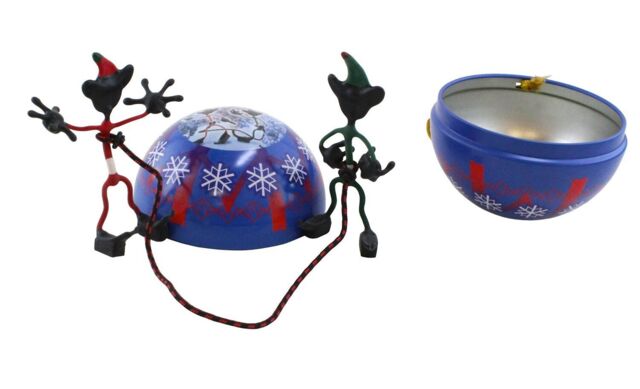 Hog Wild Rock Climbing Christmas Elves Bender Action Figure Bauble