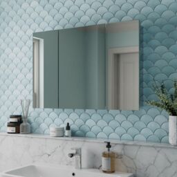 Triple Door Stainless Steel Mirror Cabinet 900 X 600mm Modern Bathroom